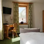 Hotell Bernina Pontresina