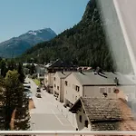 Bernina 3*