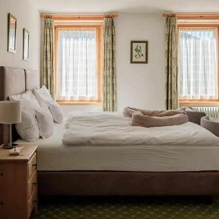 Bernina Hotel 3*