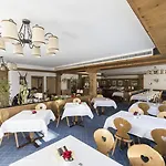 Bernina Otel 3*