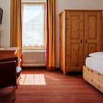 Bernina Otel 3*