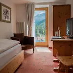 Otel Bernina Pontresina
