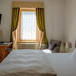 Otel Bernina Pontresina