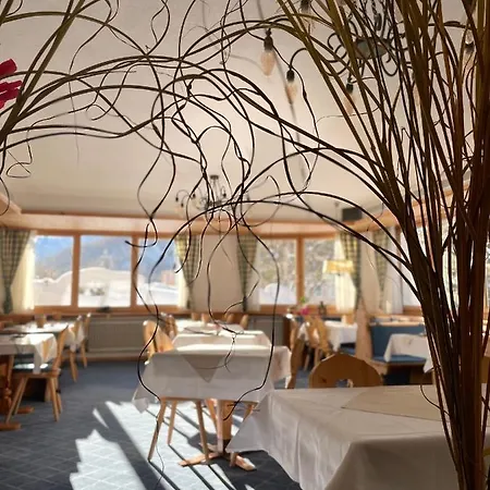 Bernina Hotel 3*