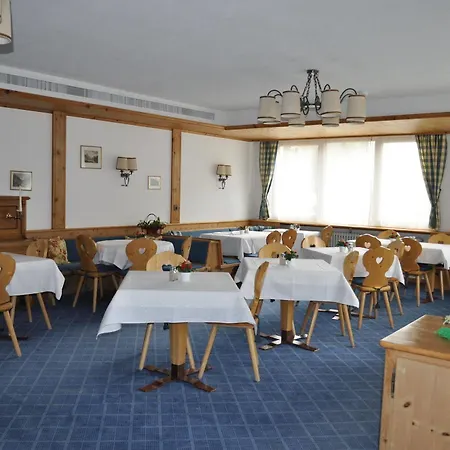 Hotel Bernina Pontresina